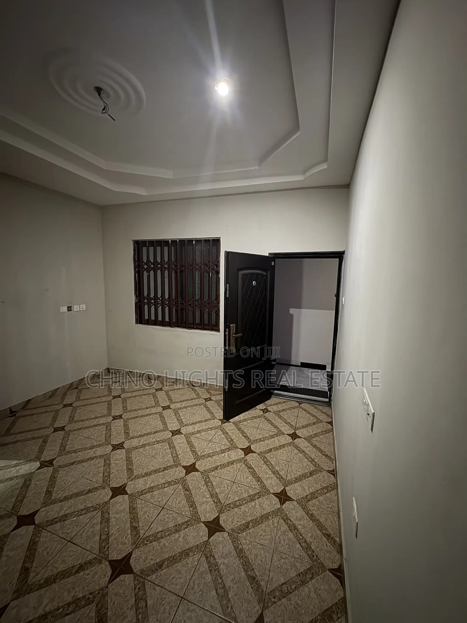 1bdrm Apartment in Us, Tema Metropolitan for rent