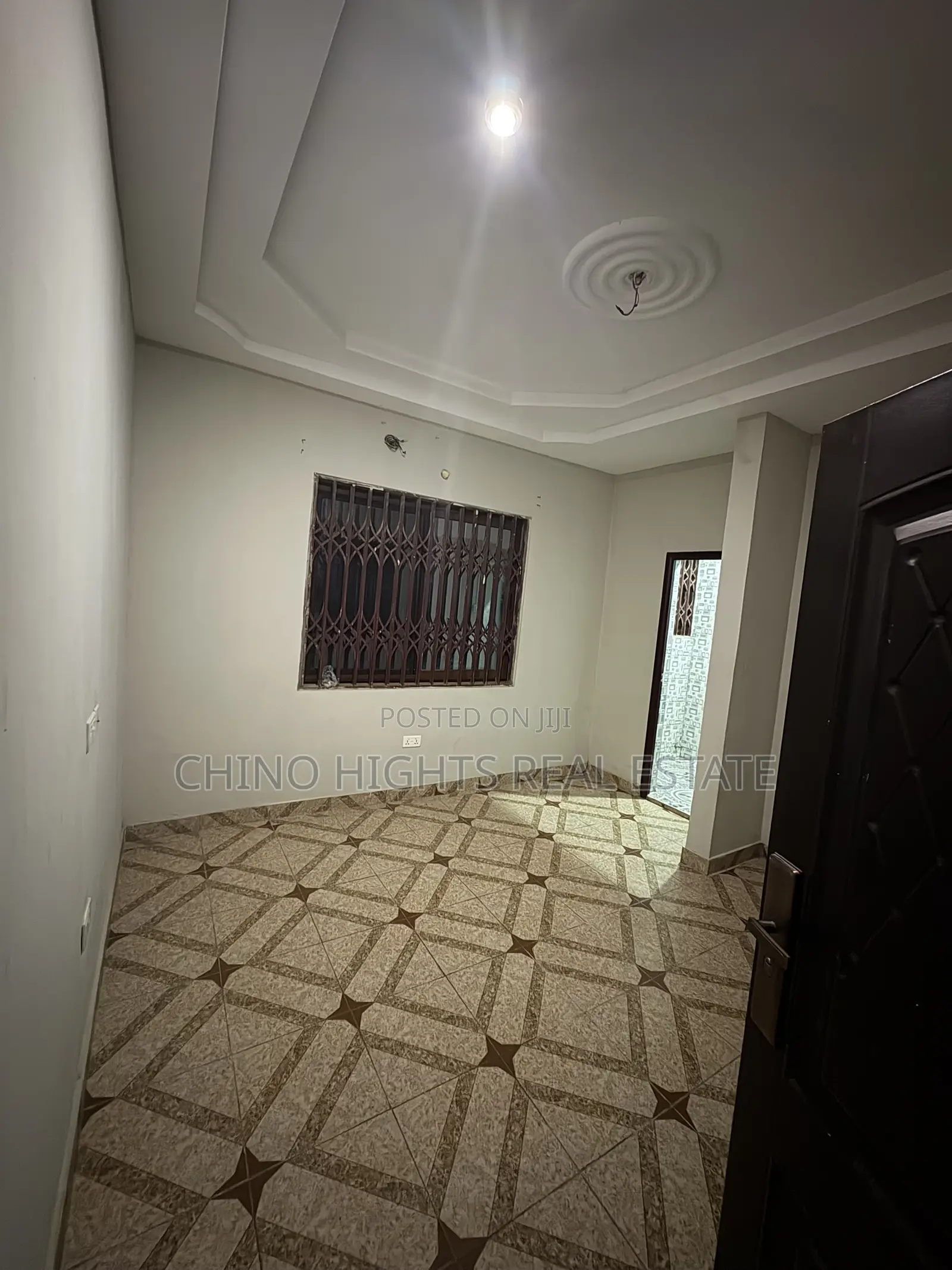 1bdrm Apartment in Us, Tema Metropolitan for rent
