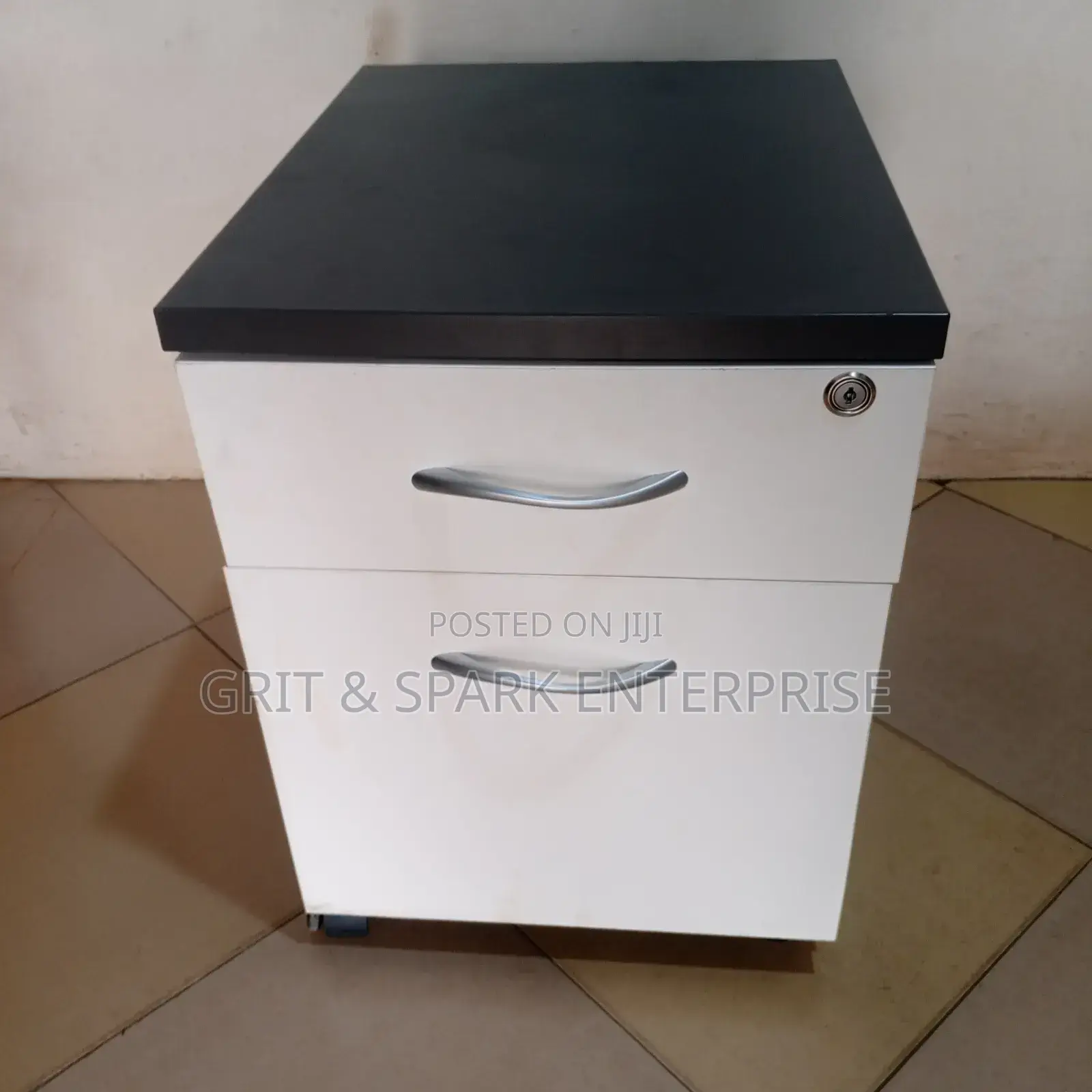 Bedside/Office Metal Drawers From Uk(used Very Neat)