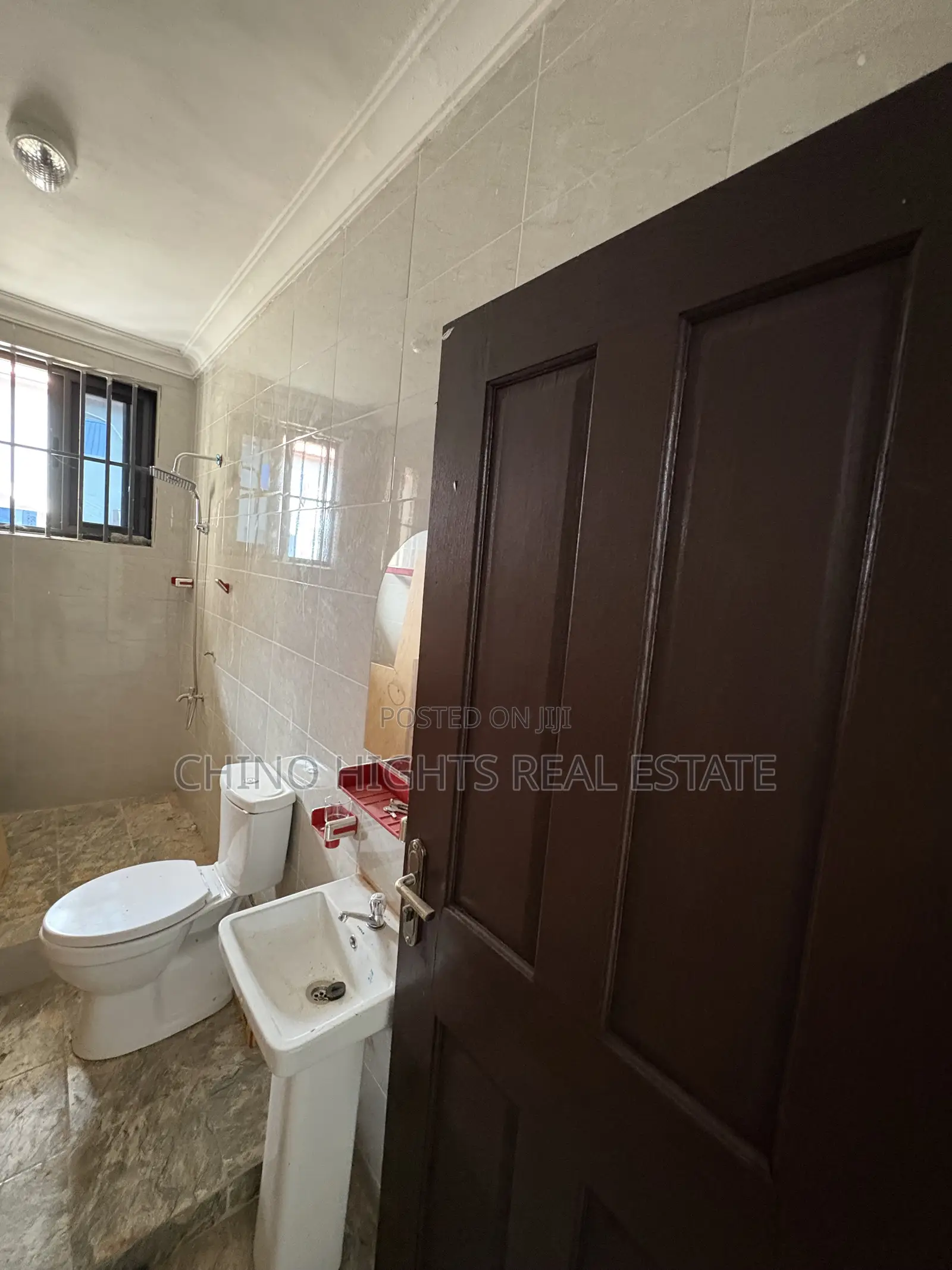 2bdrm Apartment in White Signboard, Tema Metropolitan for rent