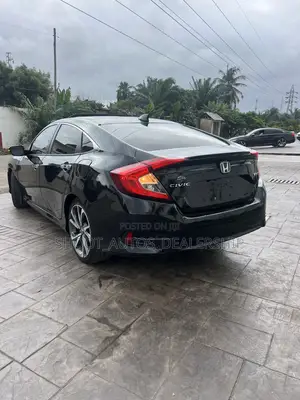 Honda Civic 2019 Black
