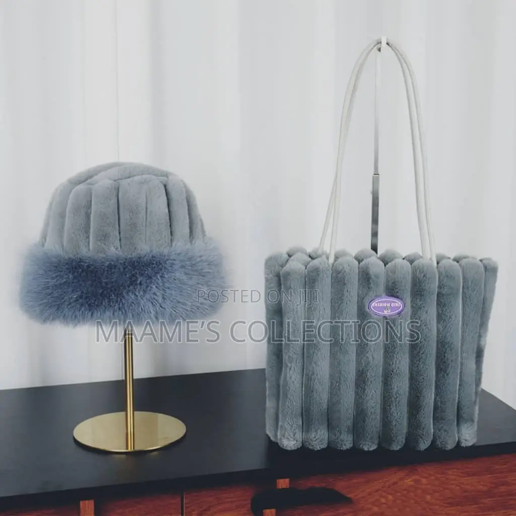 Women’S Plush Faux Fur Tote Shoulder Bag / Handbag With Hat