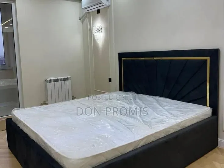 Black Colour Double Bed Mattress