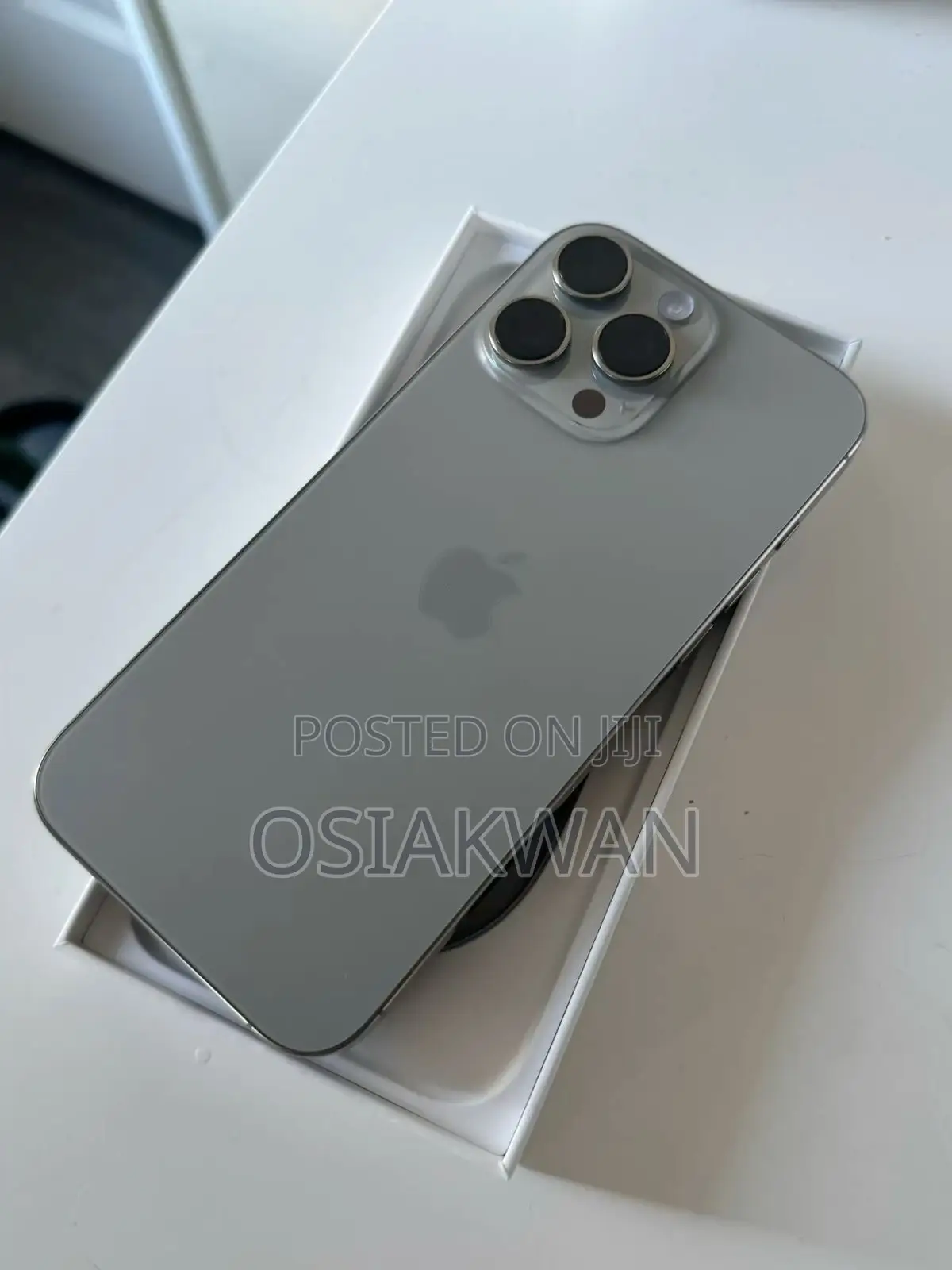 Apple iPhone 16 Pro Max 256 GB Gray