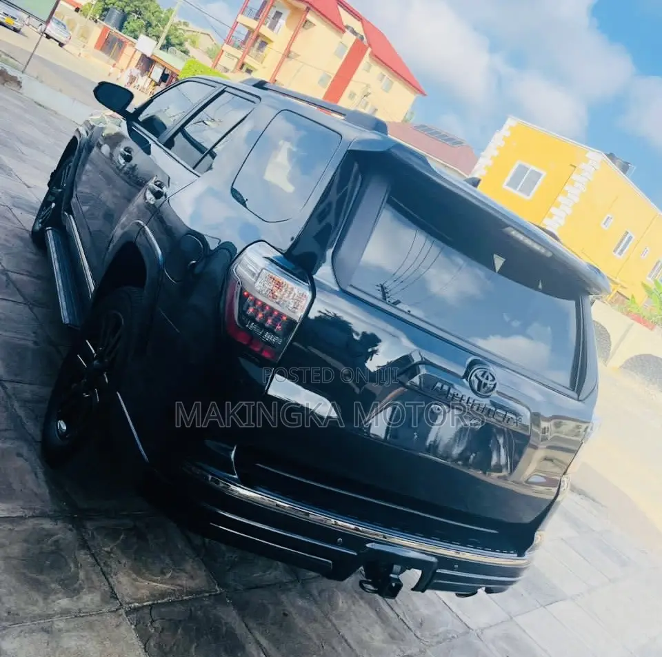 Toyota 4-Runner Limited 2021 Black