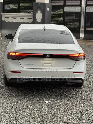 Honda Accord LX CVT 2024 White