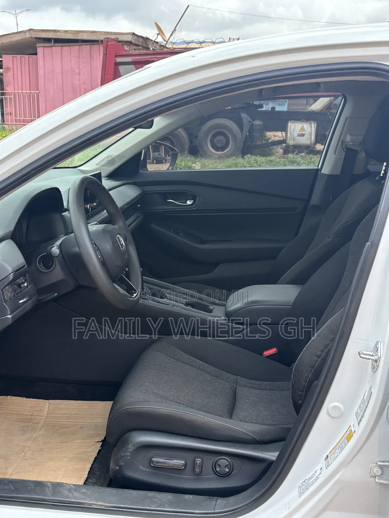 Honda Accord LX CVT 2024 White