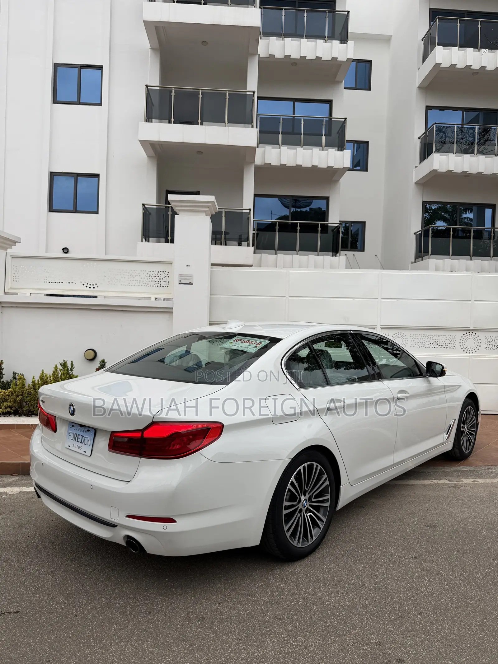 BMW 530i 2020 White
