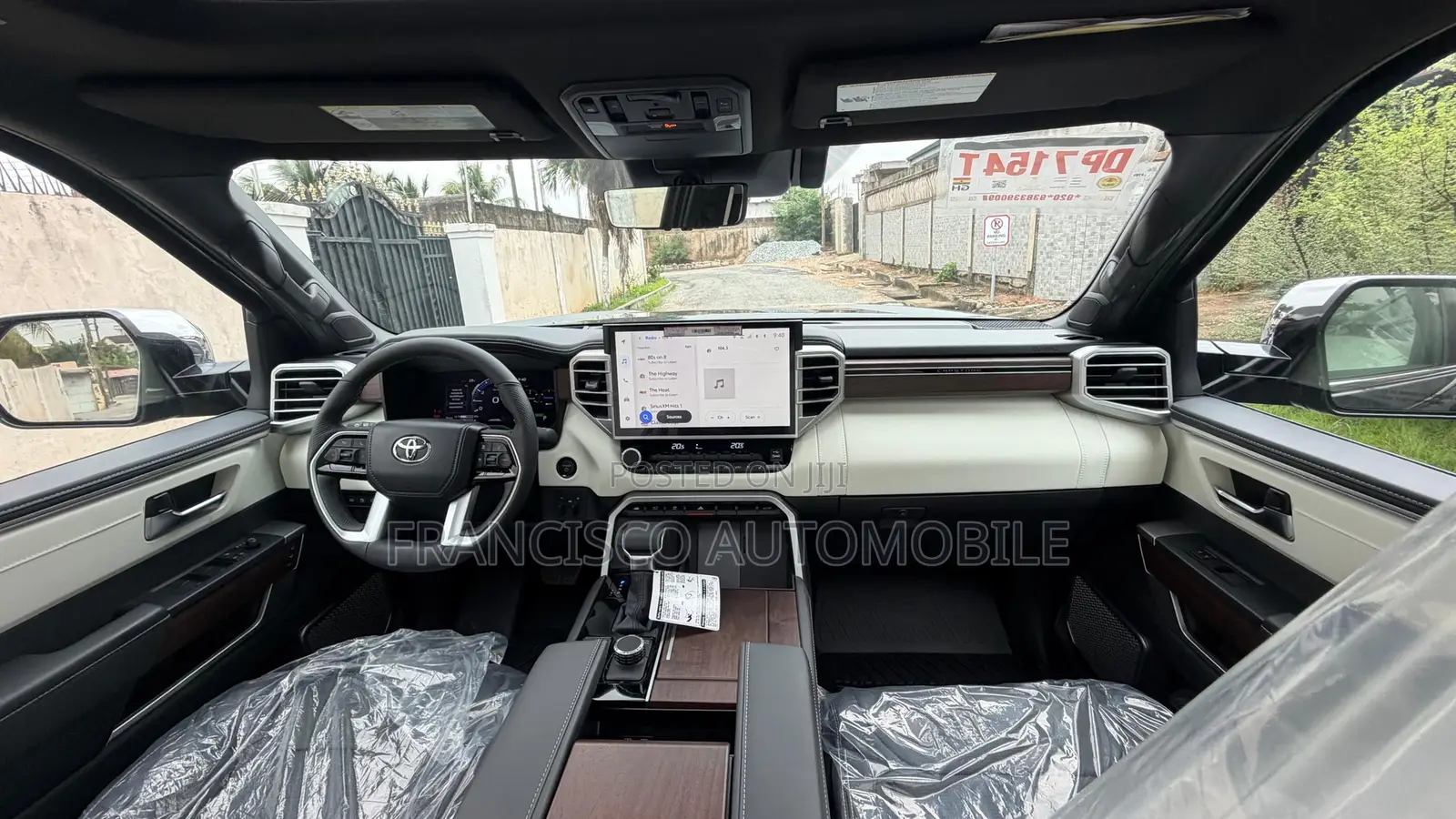 New Toyota Tundra Capstone CrewMax 4WD SB w/5.5' Bed (Hybrid) 2025 Gray
