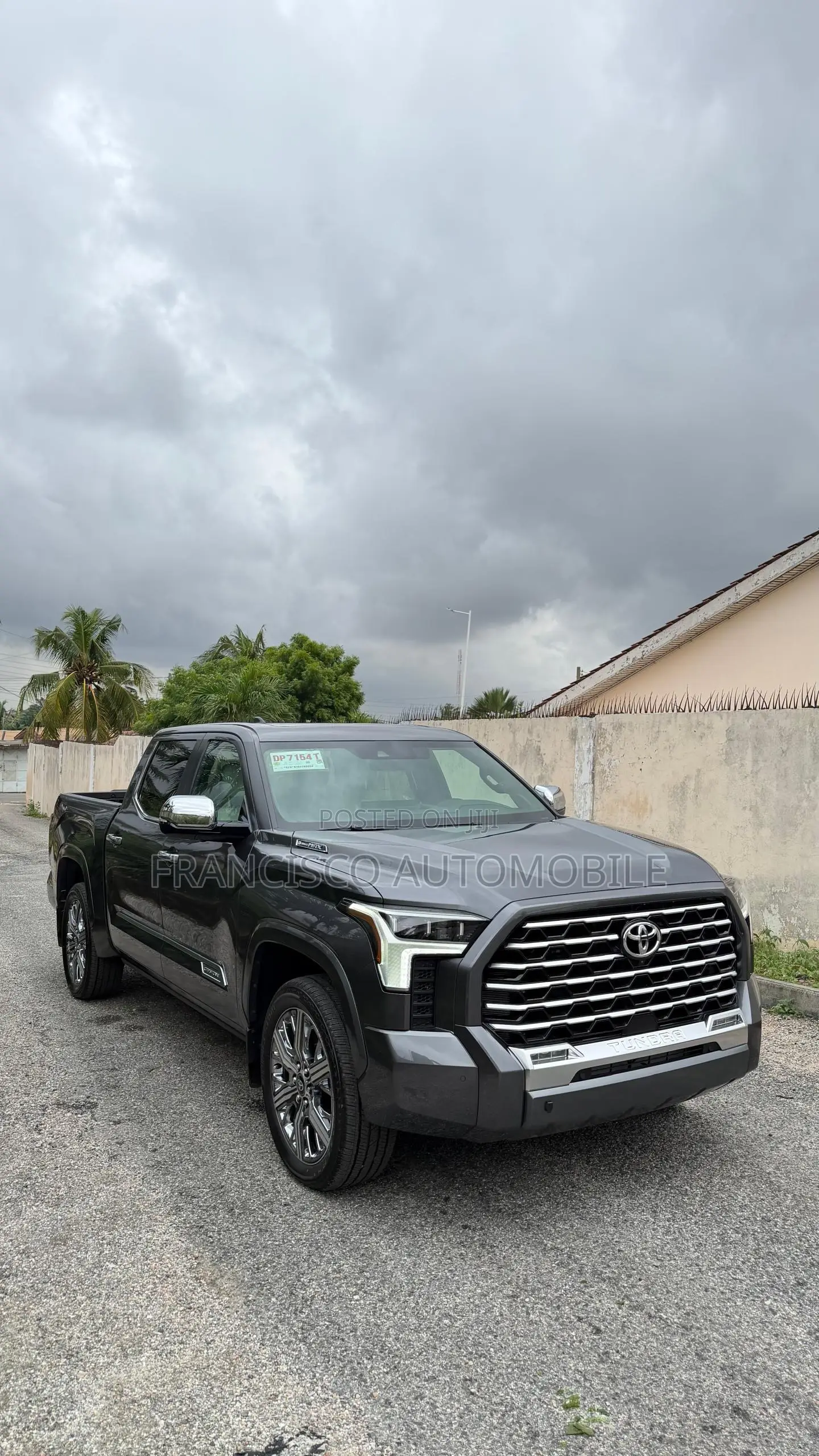 New Toyota Tundra Capstone CrewMax 4WD SB w/5.5' Bed (Hybrid) 2025 Gray