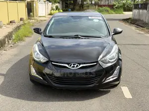 Hyundai Elantra SE Sedan FWD (1.8L 4cyl 6M) 2016 Black