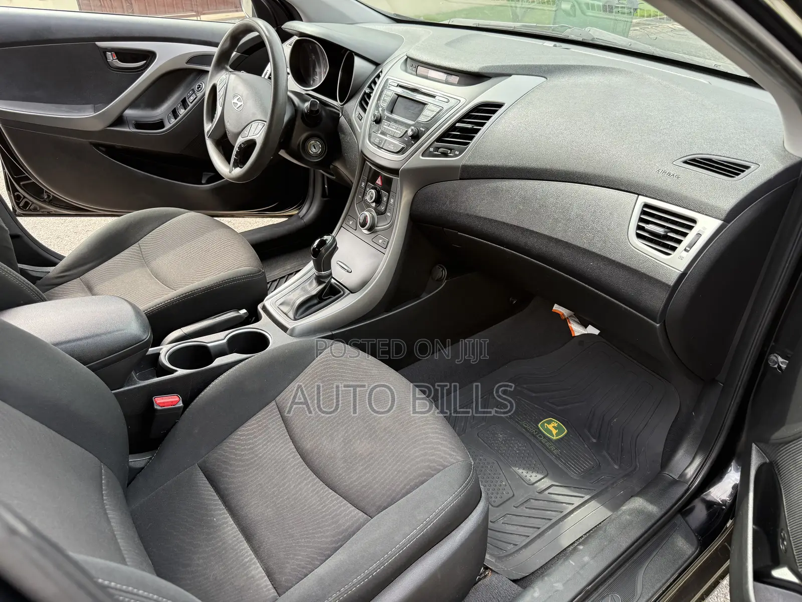 Hyundai Elantra SE Sedan FWD (1.8L 4cyl 6M) 2016 Black