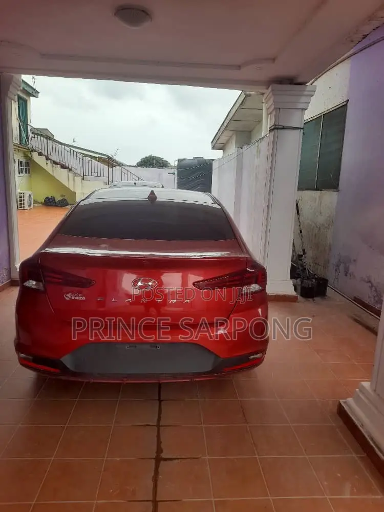 Hyundai Elantra Limited 2020 Red