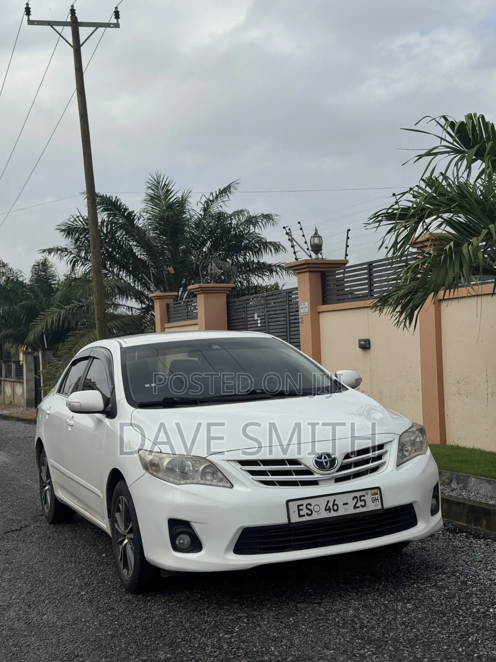 Toyota Corolla Altis 2012 White