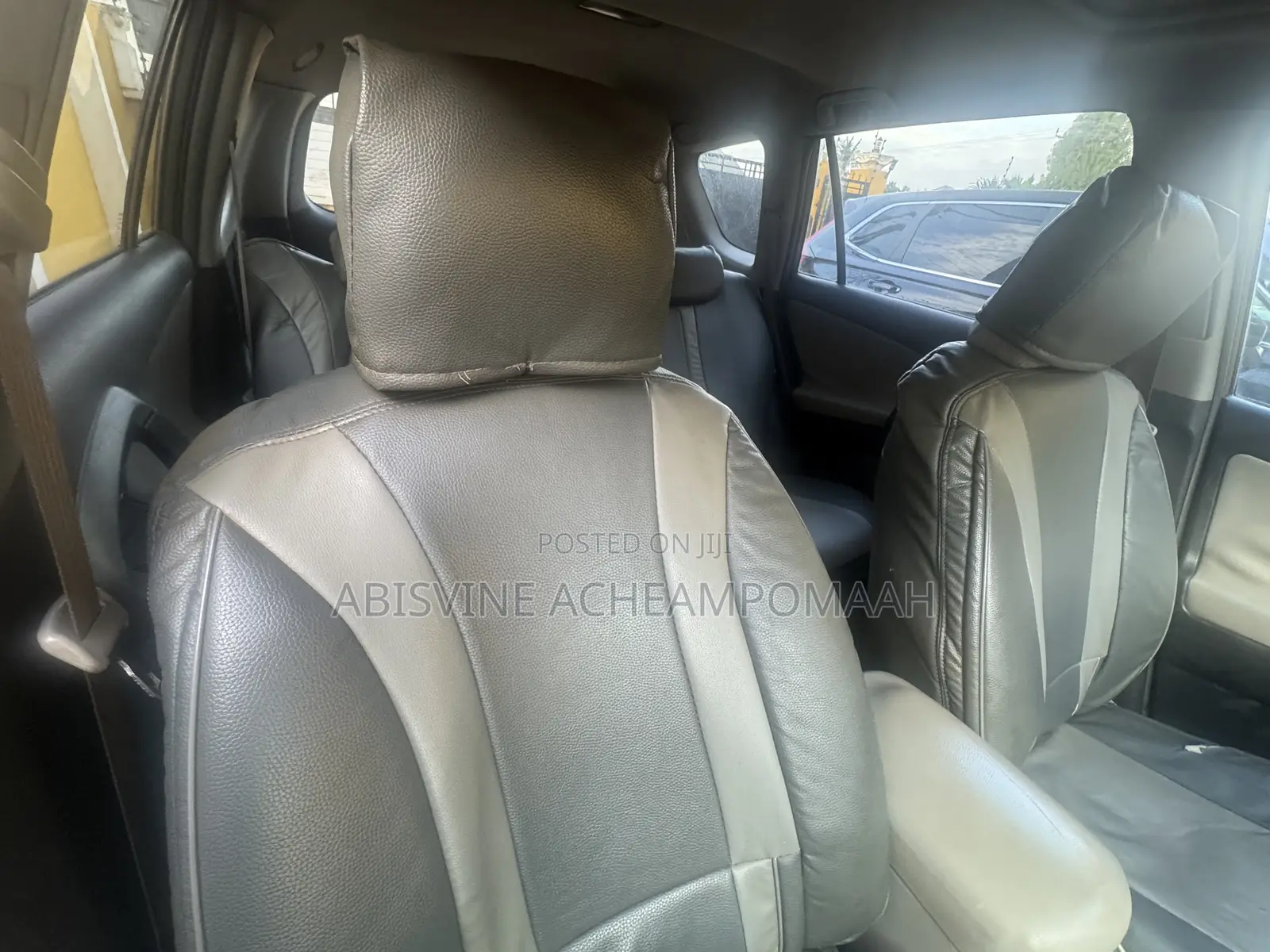 Toyota RAV4 2010 Gray