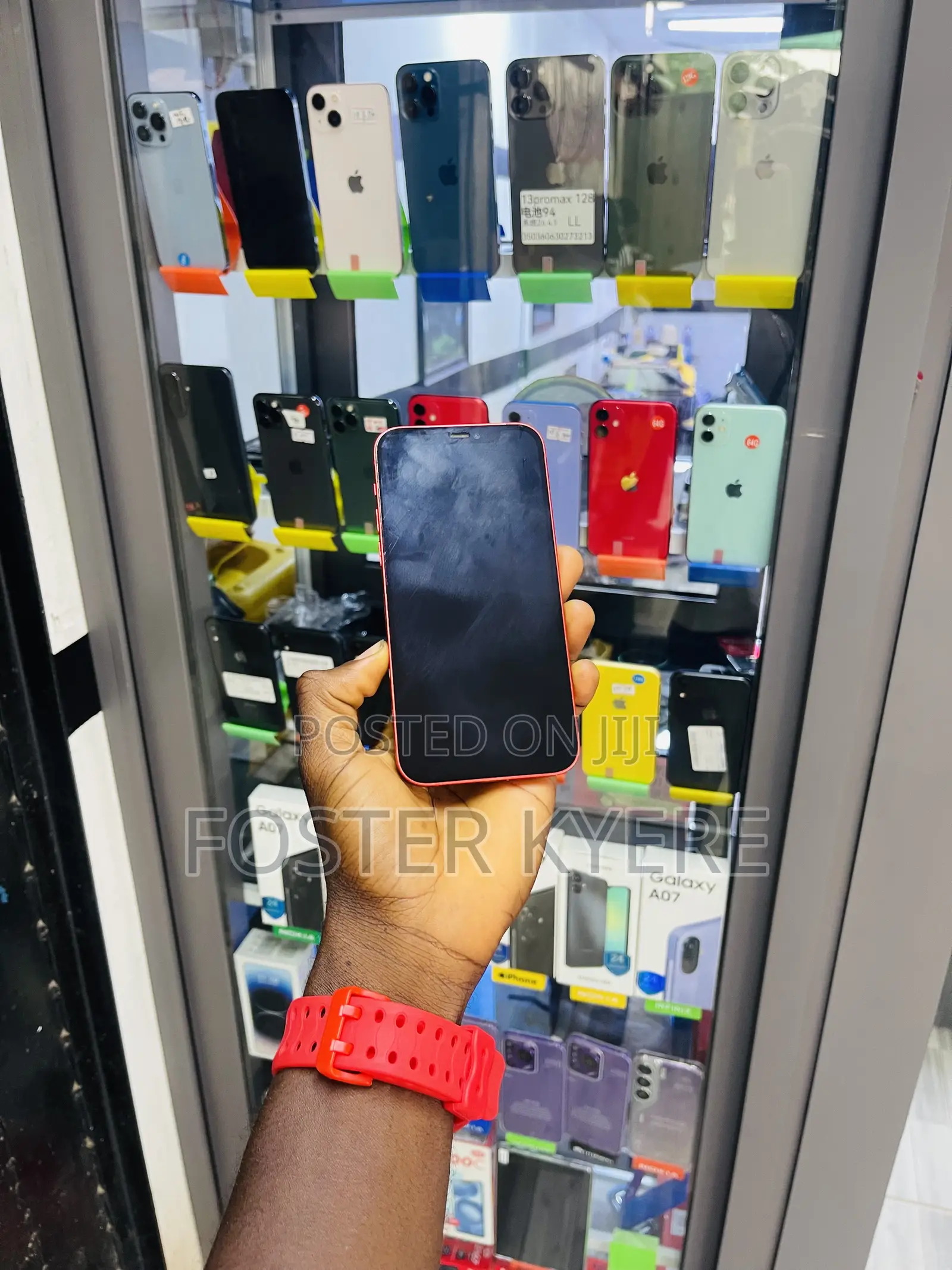 Apple iPhone 12 128 GB Red