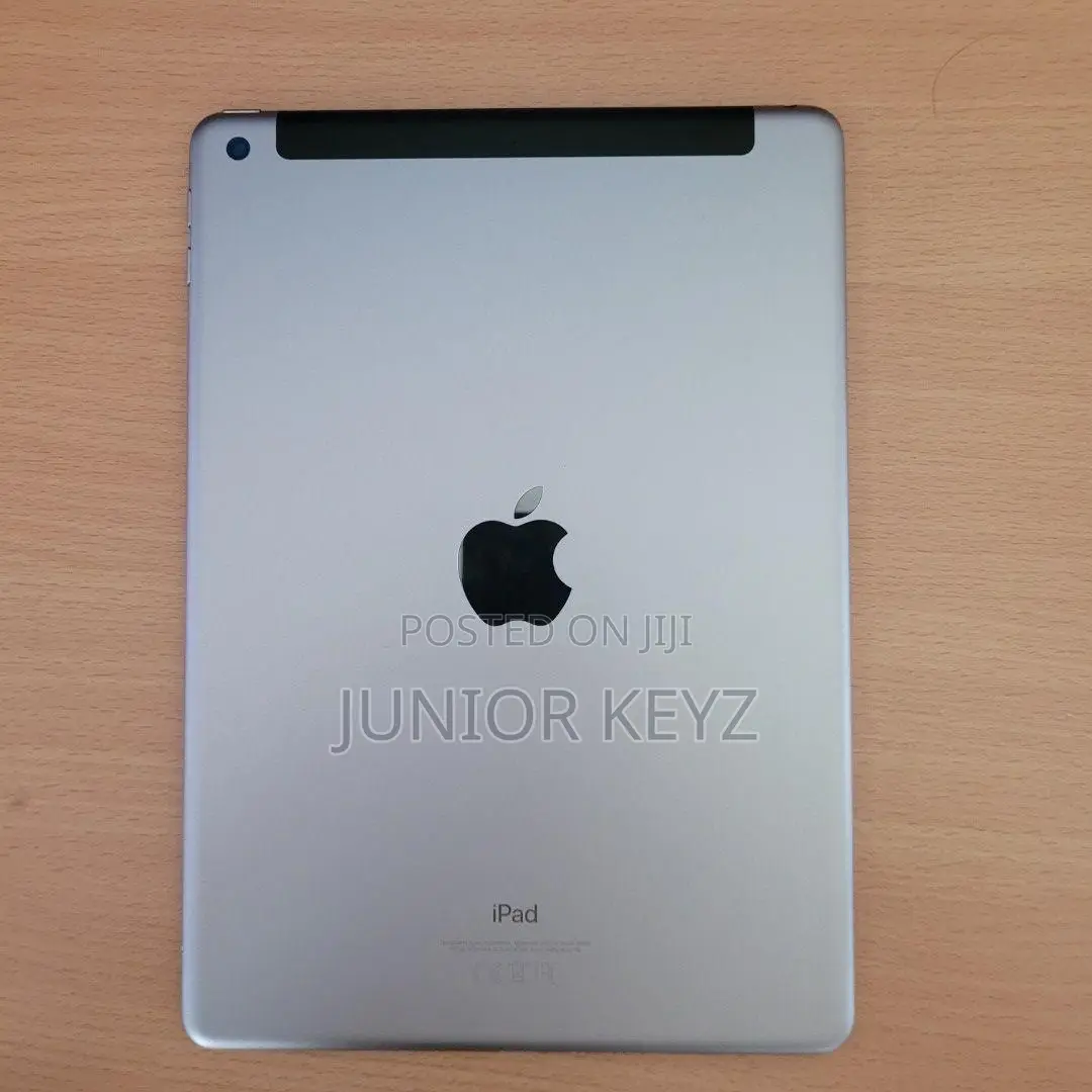 Apple iPad 9.7 128 GB Silver