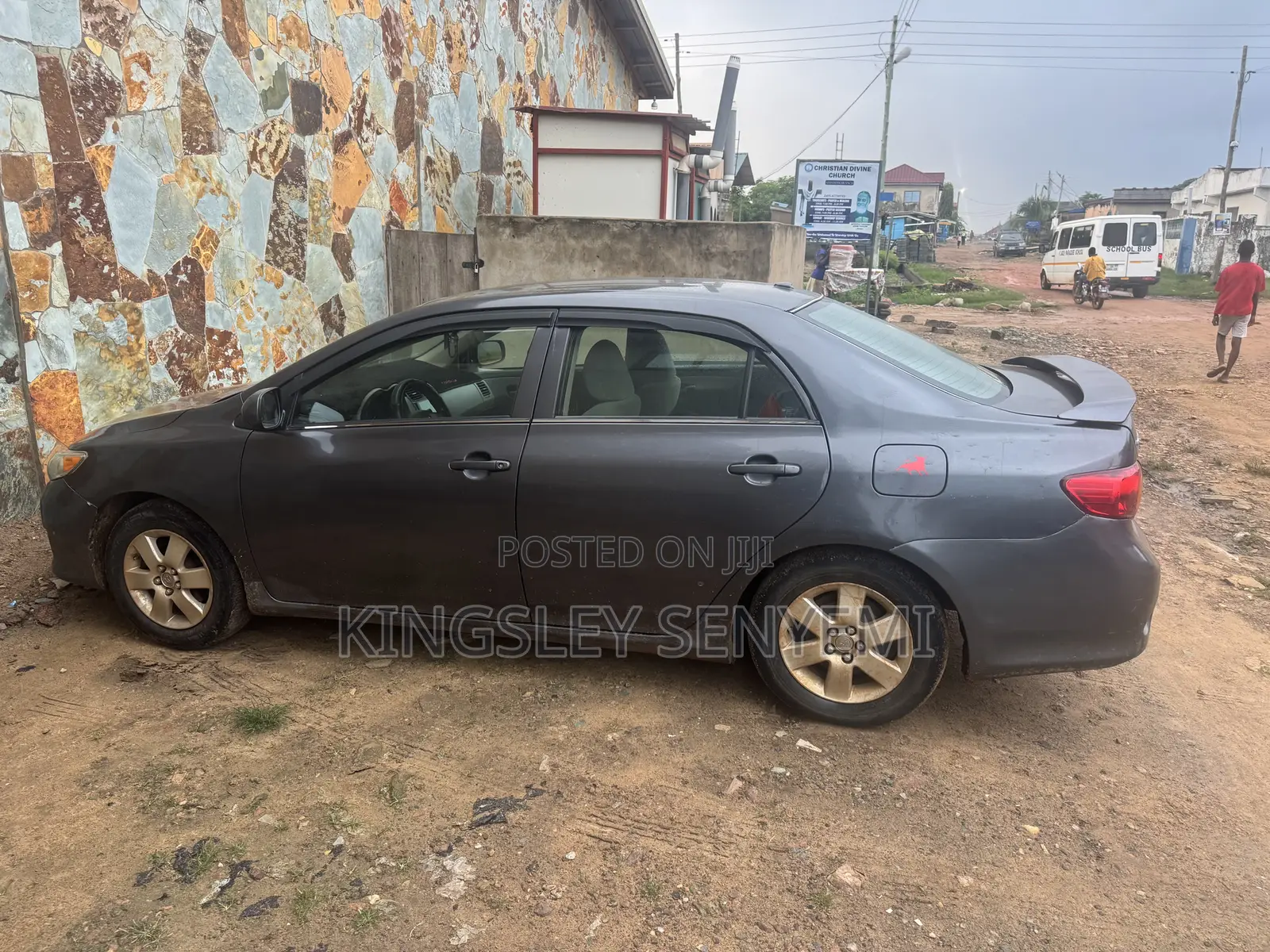 Toyota Corolla LE 4dr Sedan (1.8L 4cyl 4A) 2010 Gray