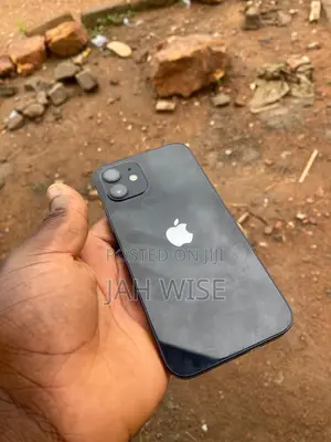 Apple iPhone 12 64 GB Black