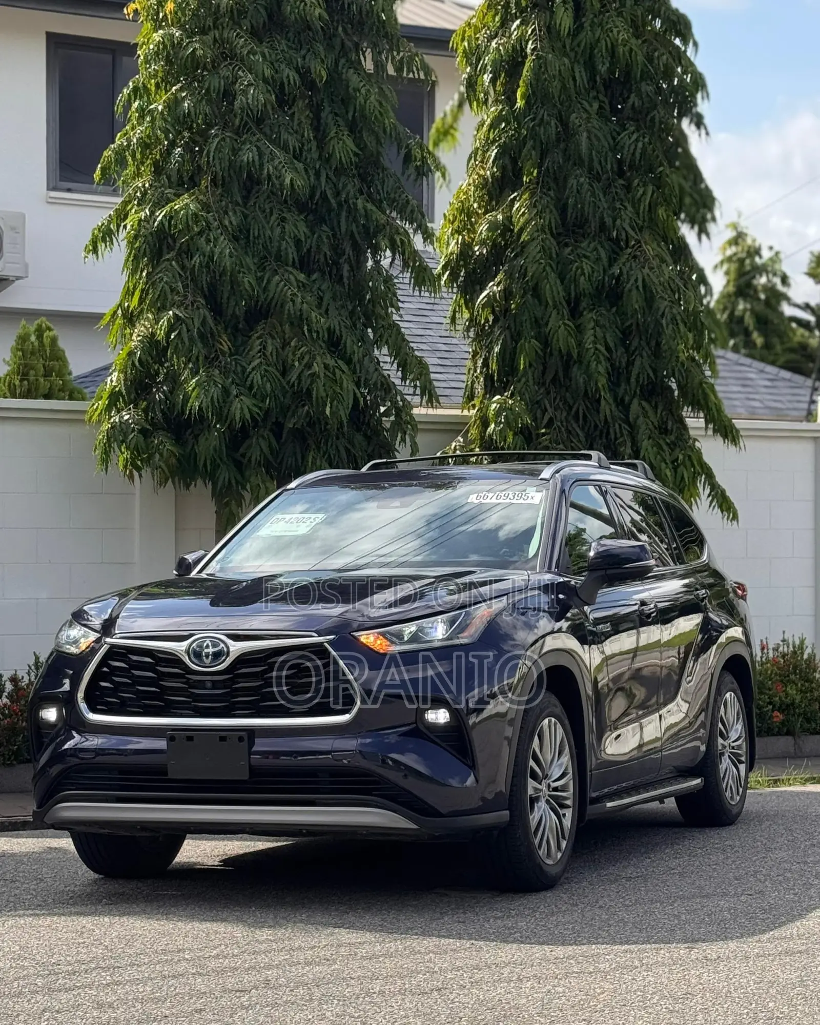Toyota Highlander Platinum 2022 Blue