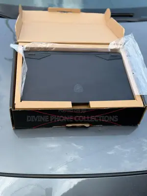New Laptop MSI Vector GP68 HX 13V 32GB Intel Core i9 SSD 1T
