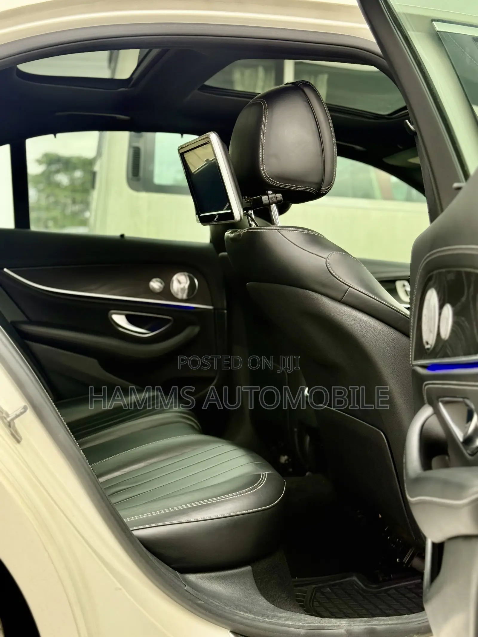 Mercedes-Benz E400 2017 White