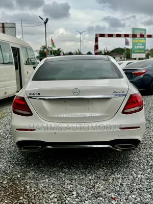 Mercedes-Benz E400 2017 White