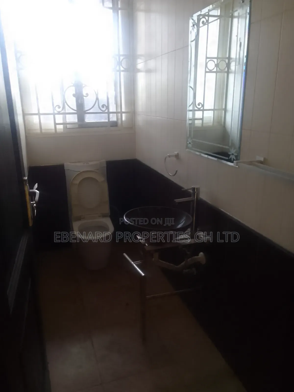 5bdrm House in Ebenard Properties, Lashibi for rent