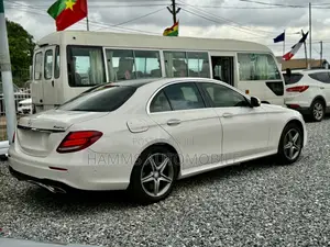 Mercedes-Benz E400 2017 White