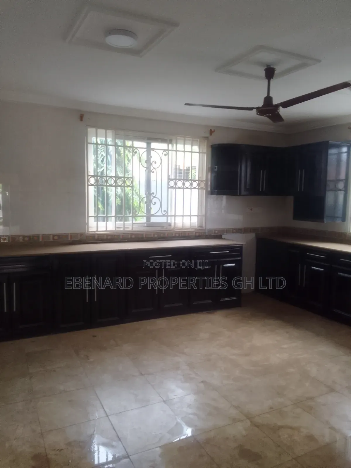 5bdrm House in Ebenard Properties, Lashibi for rent