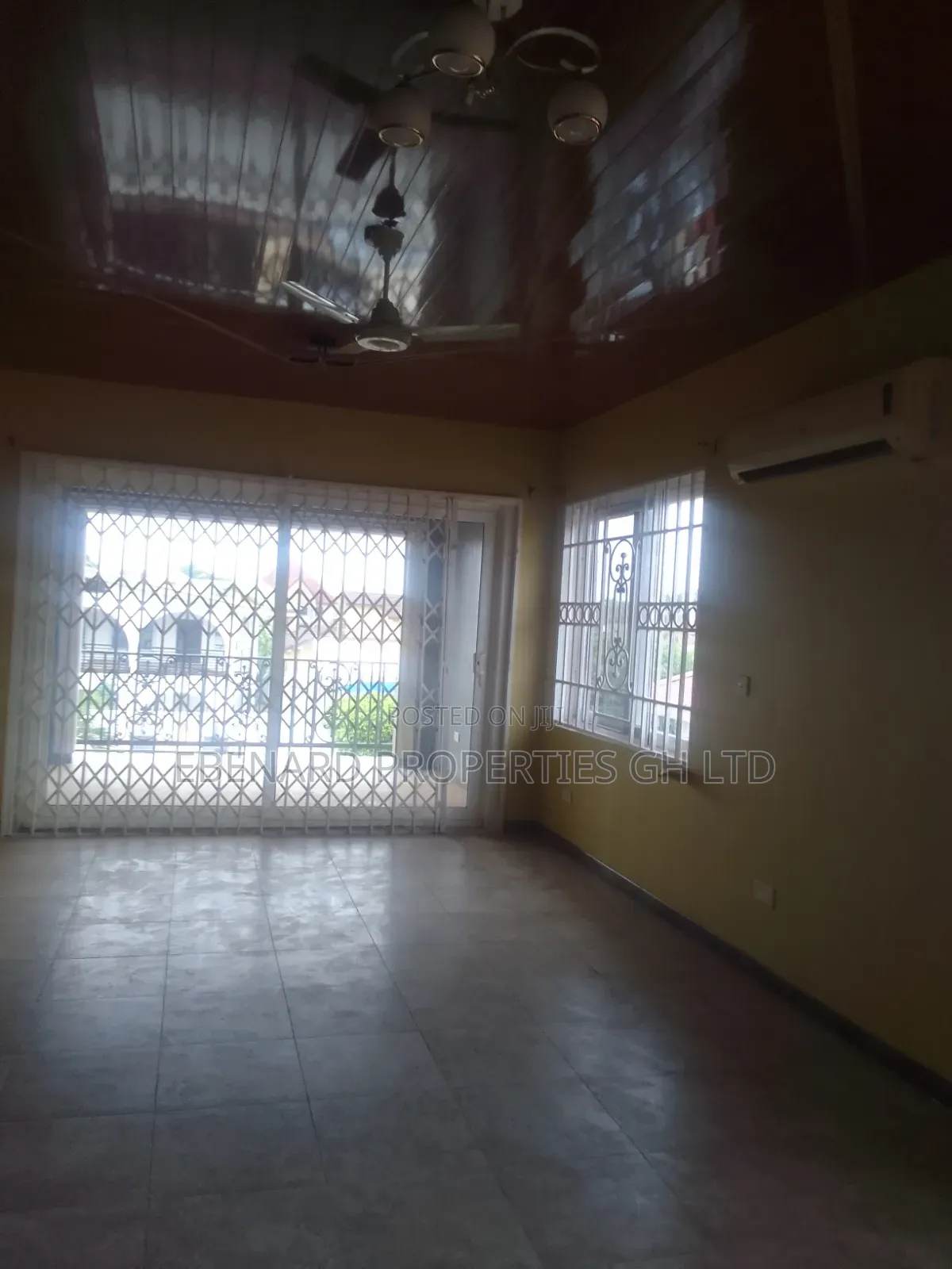 5bdrm House in Ebenard Properties, Lashibi for rent