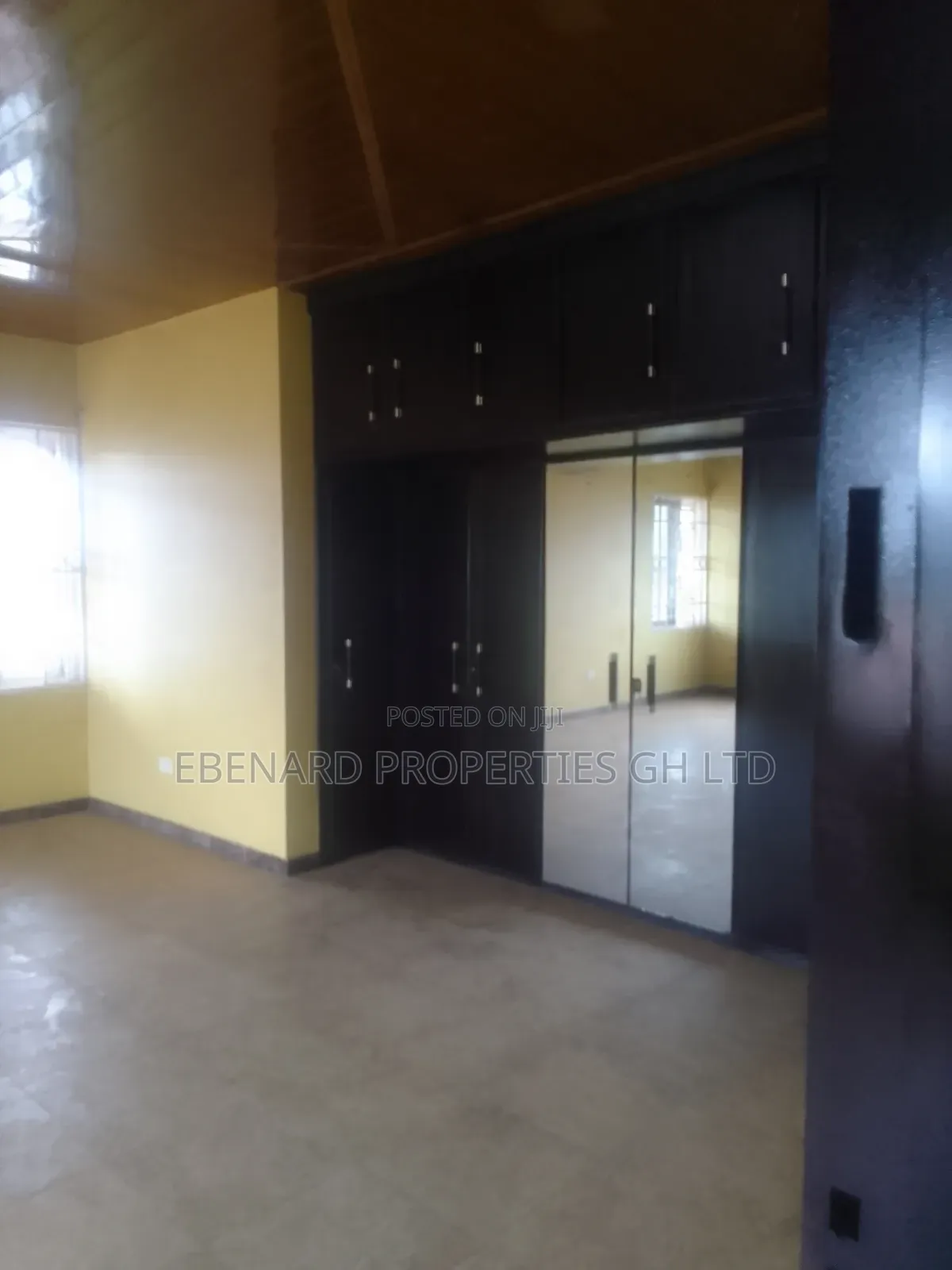 5bdrm House in Ebenard Properties, Lashibi for rent
