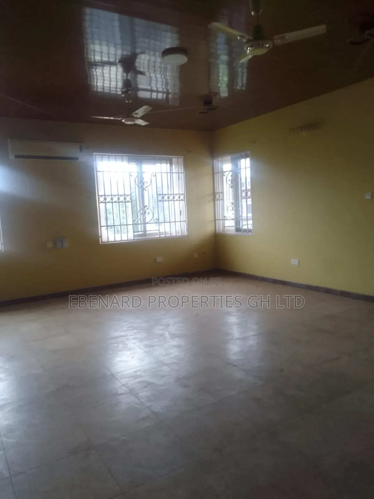 5bdrm House in Ebenard Properties, Lashibi for rent
