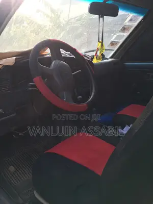 Toyota Hilux 1999 Green