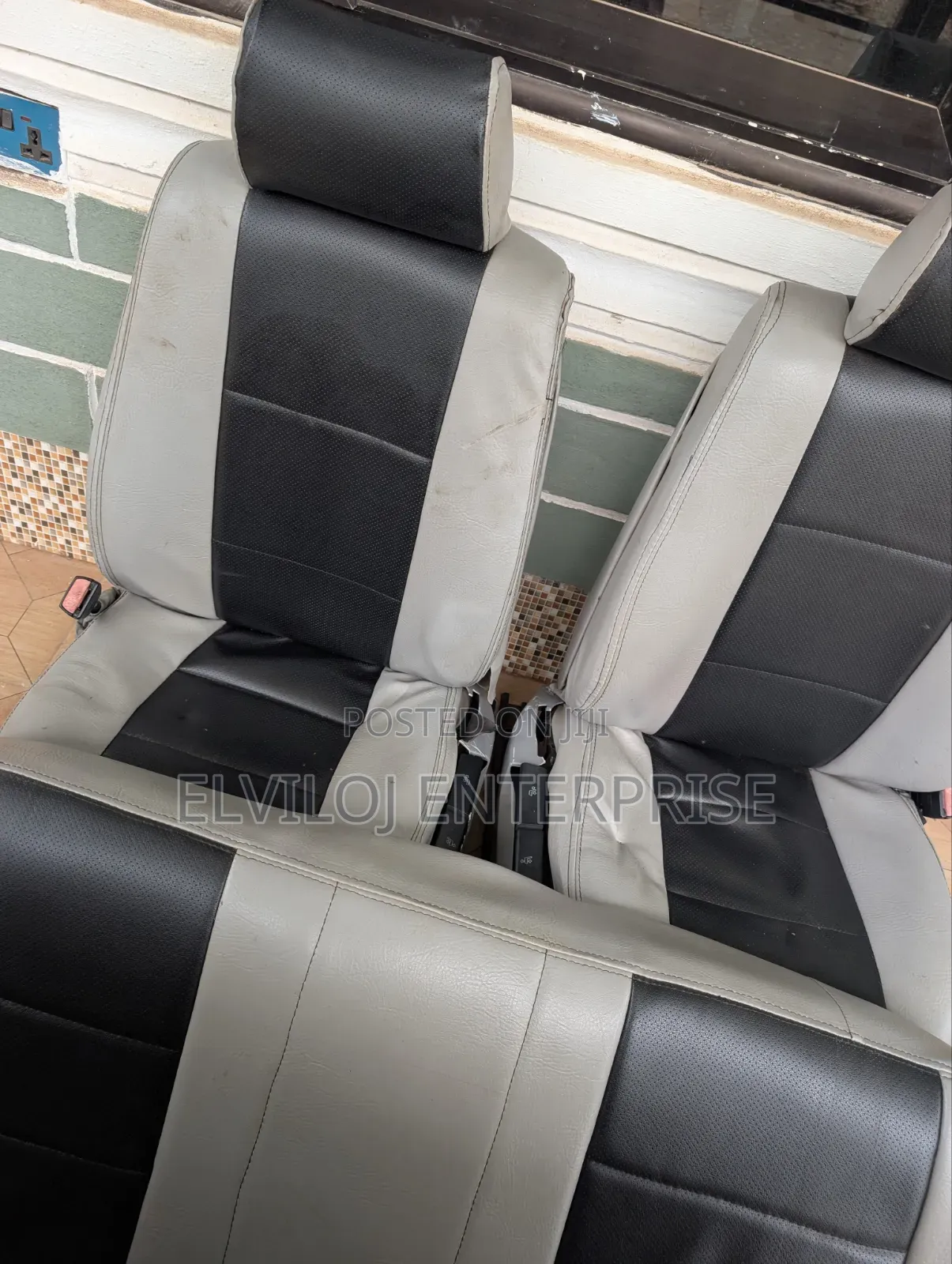 BMW E39 Seat