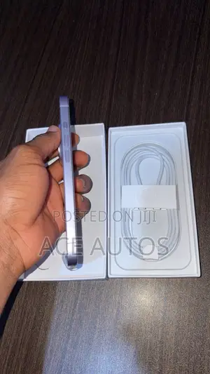 New Apple iPhone 17 512 GB Purple