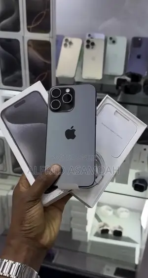 Apple iPhone 15 Pro Max 512 GB Black