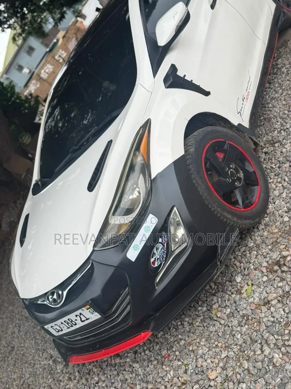 Hyundai Elantra 2013 White