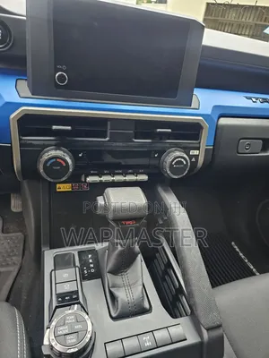 Toyota Tacoma 2025 Black