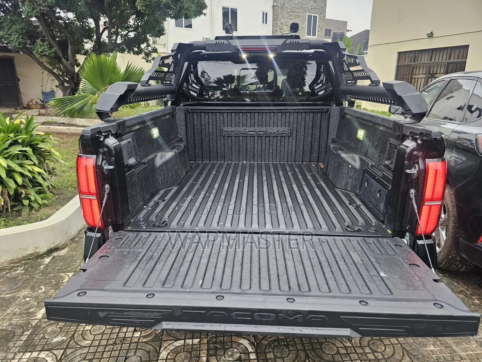 Toyota Tacoma 2025 Black