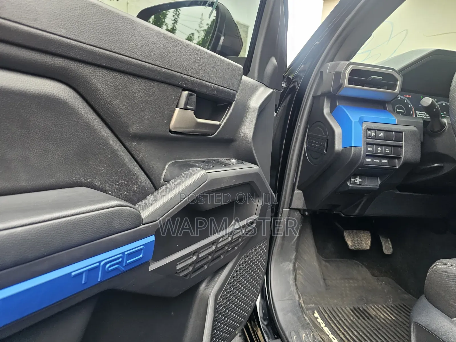 Toyota Tacoma 2025 Black