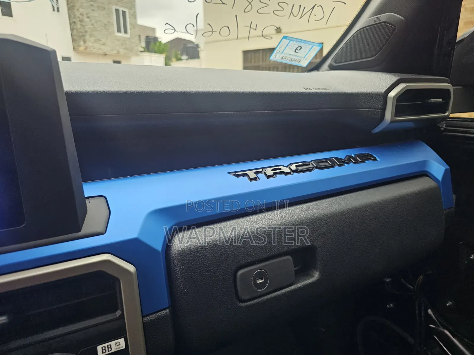 Toyota Tacoma 2025 Black