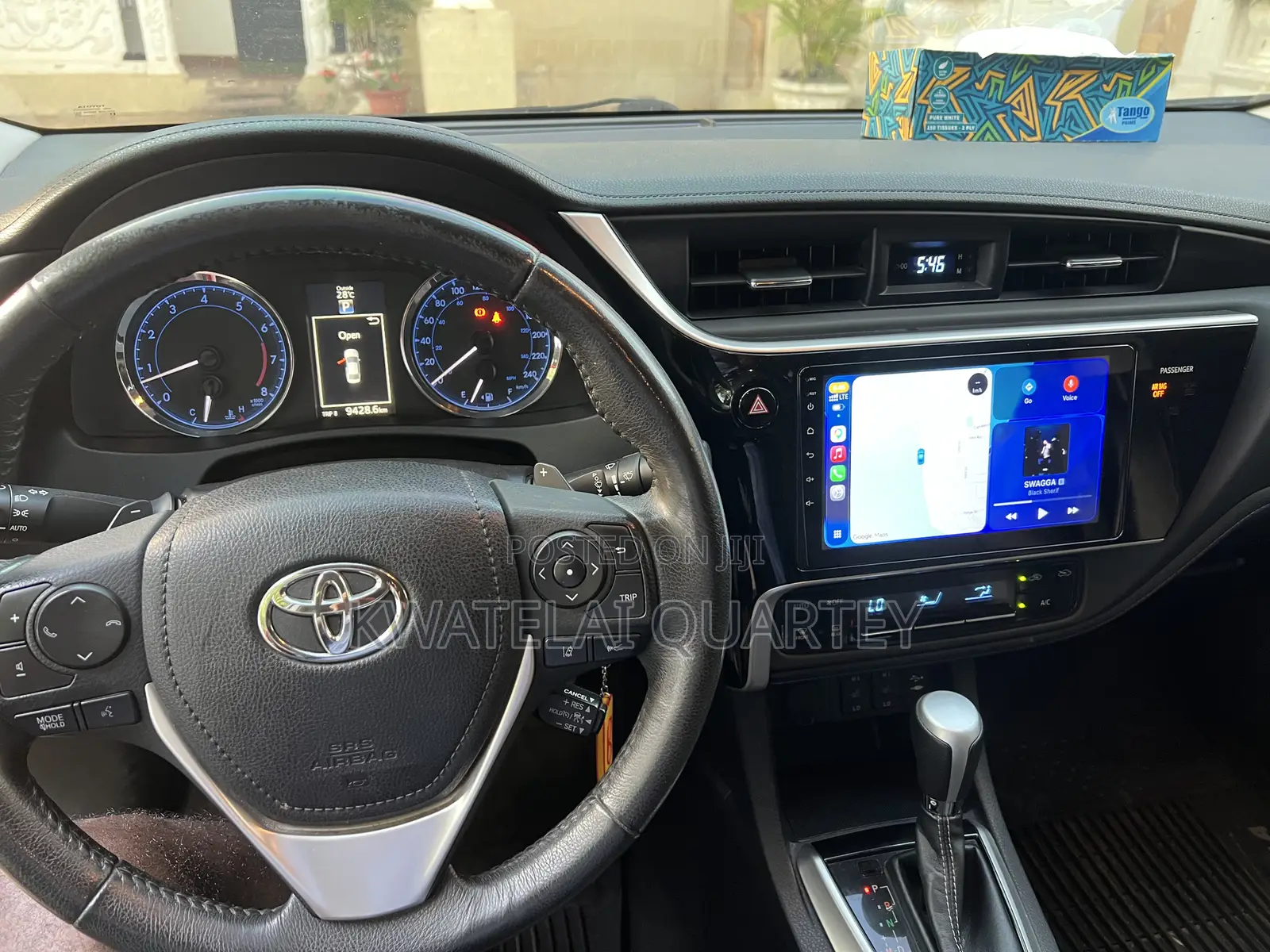 Toyota Corolla SE (1.8L 4cyl 2A) 2018 Red