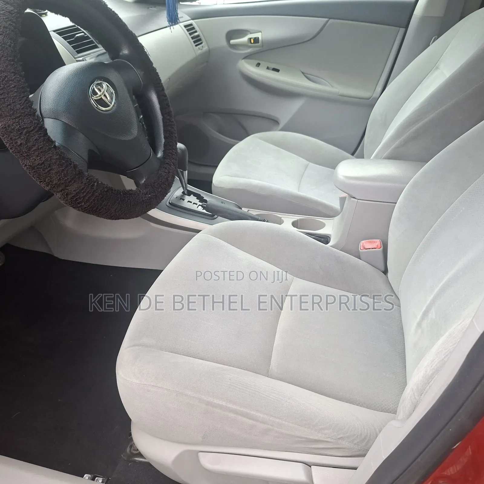 Toyota Corolla 2011 Red