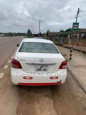 Toyota Belta 2010 White