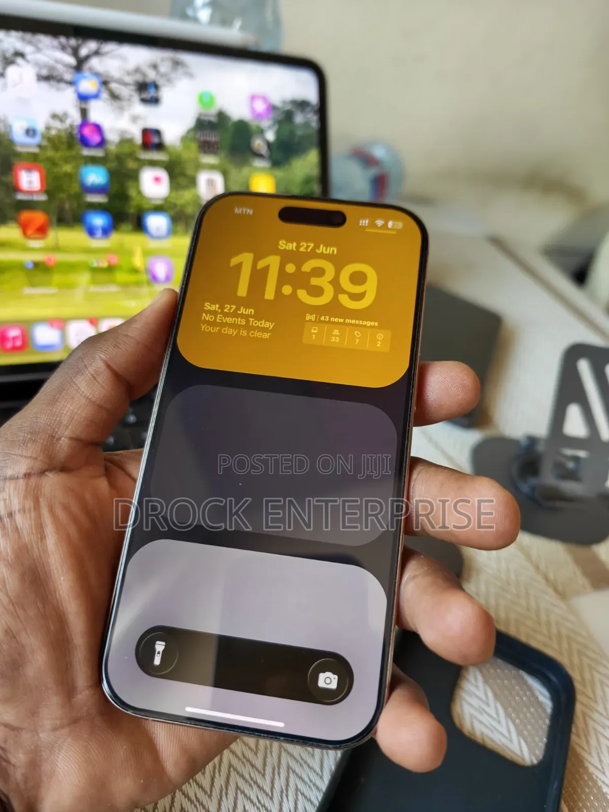 Apple iPhone 16 Pro 256 GB Gold