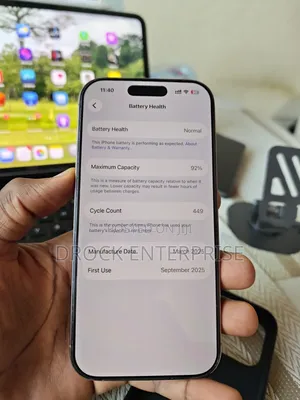 Apple iPhone 16 Pro 256 GB Gold