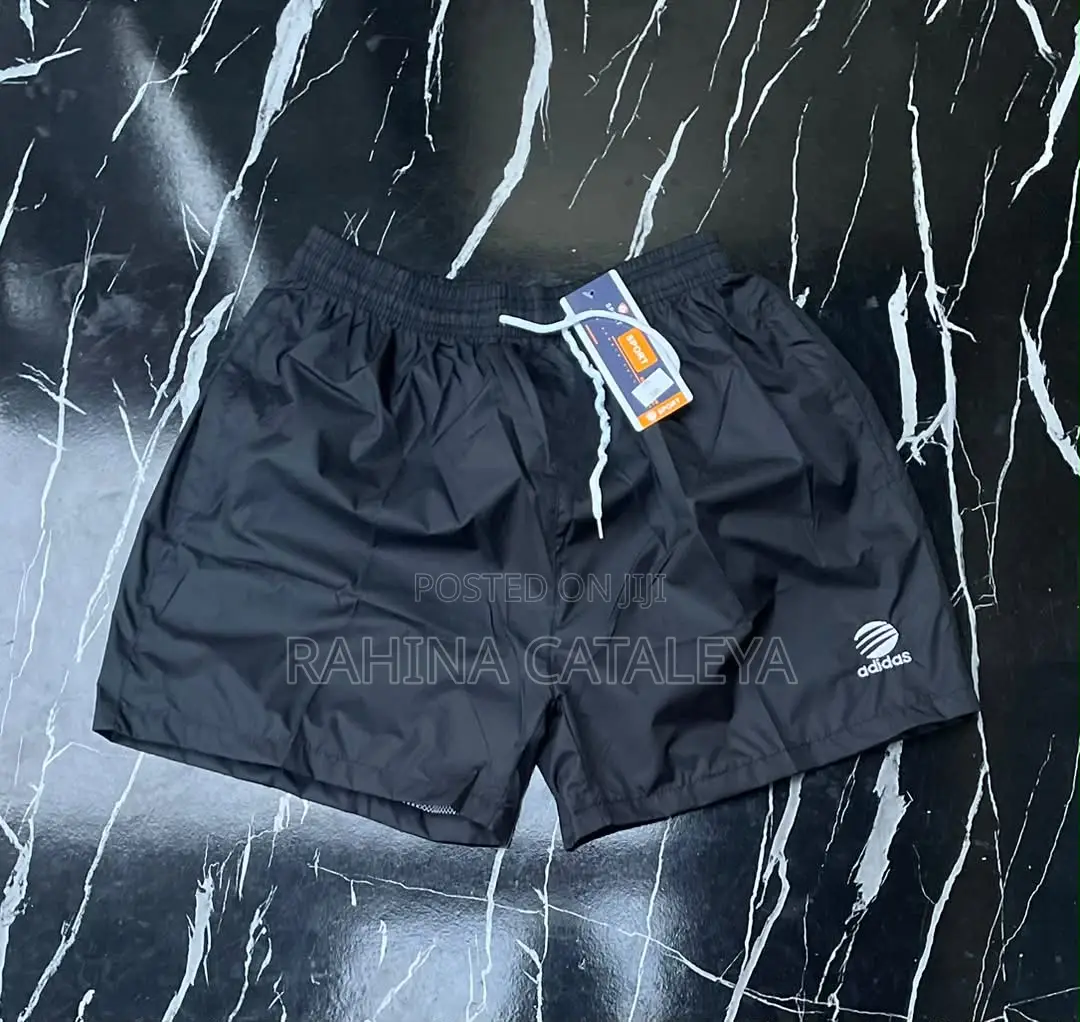 Men Shorts 678022