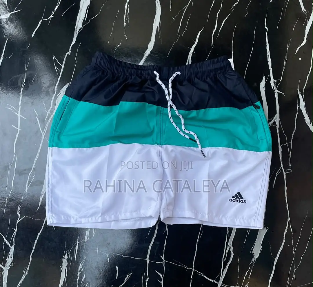 Men Shorts 678022