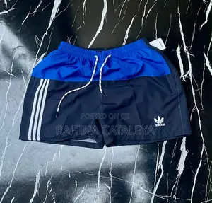 Men Shorts 678022